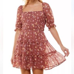 Trixxi tiered fit & flare dress EUC